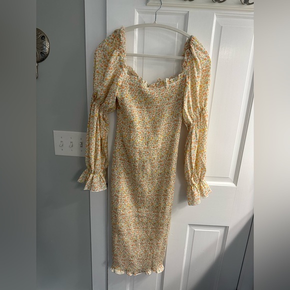 NWT Petal + Pup Leila Dress in Orange - Picture 1 of 3